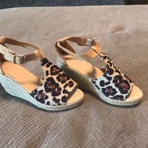 Leopard sandals